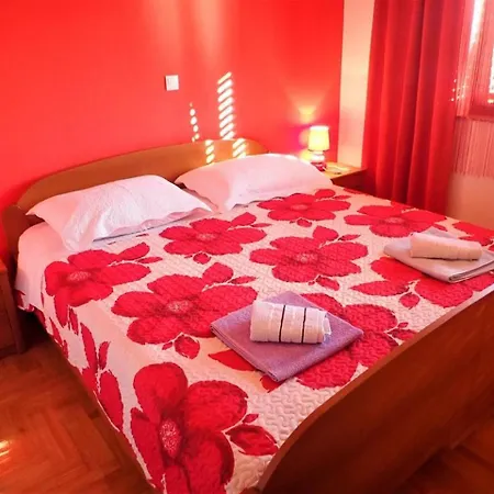 Modern Holiday In Dalmatia With Private Terrace 度假居 洛瓦尼斯卡